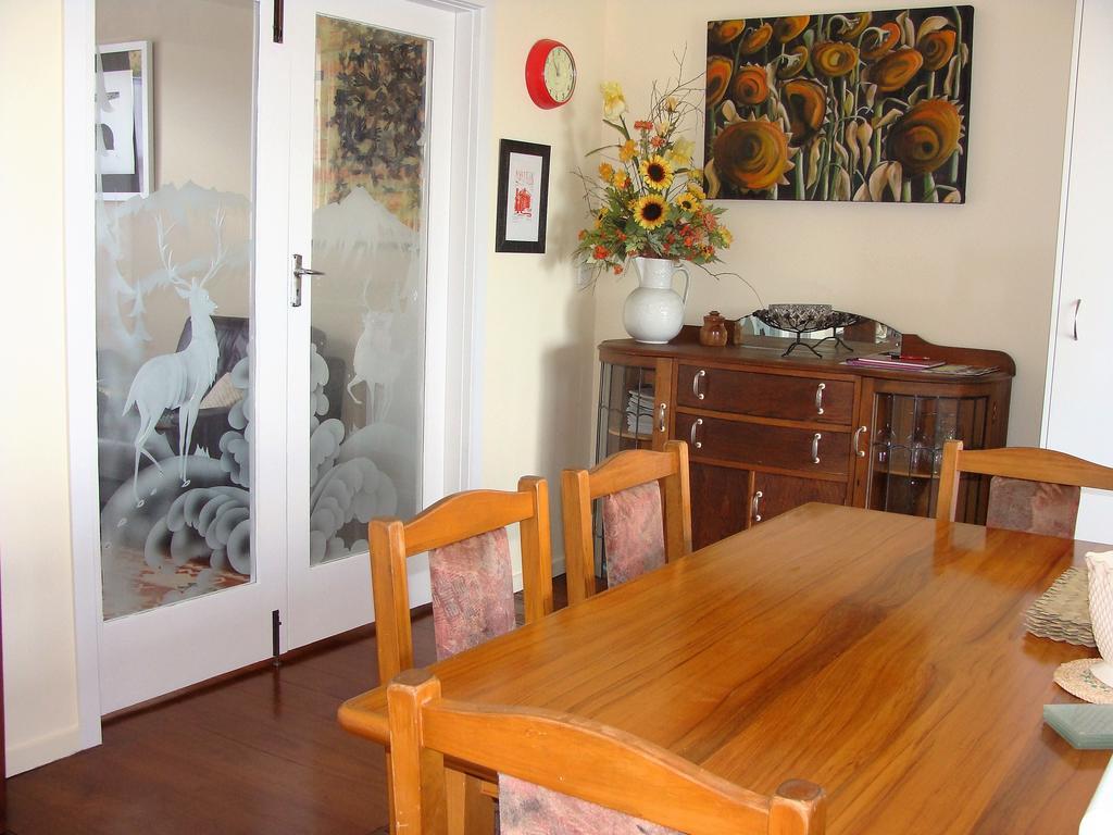 Oamaru Pink Cottage Экстерьер фото
